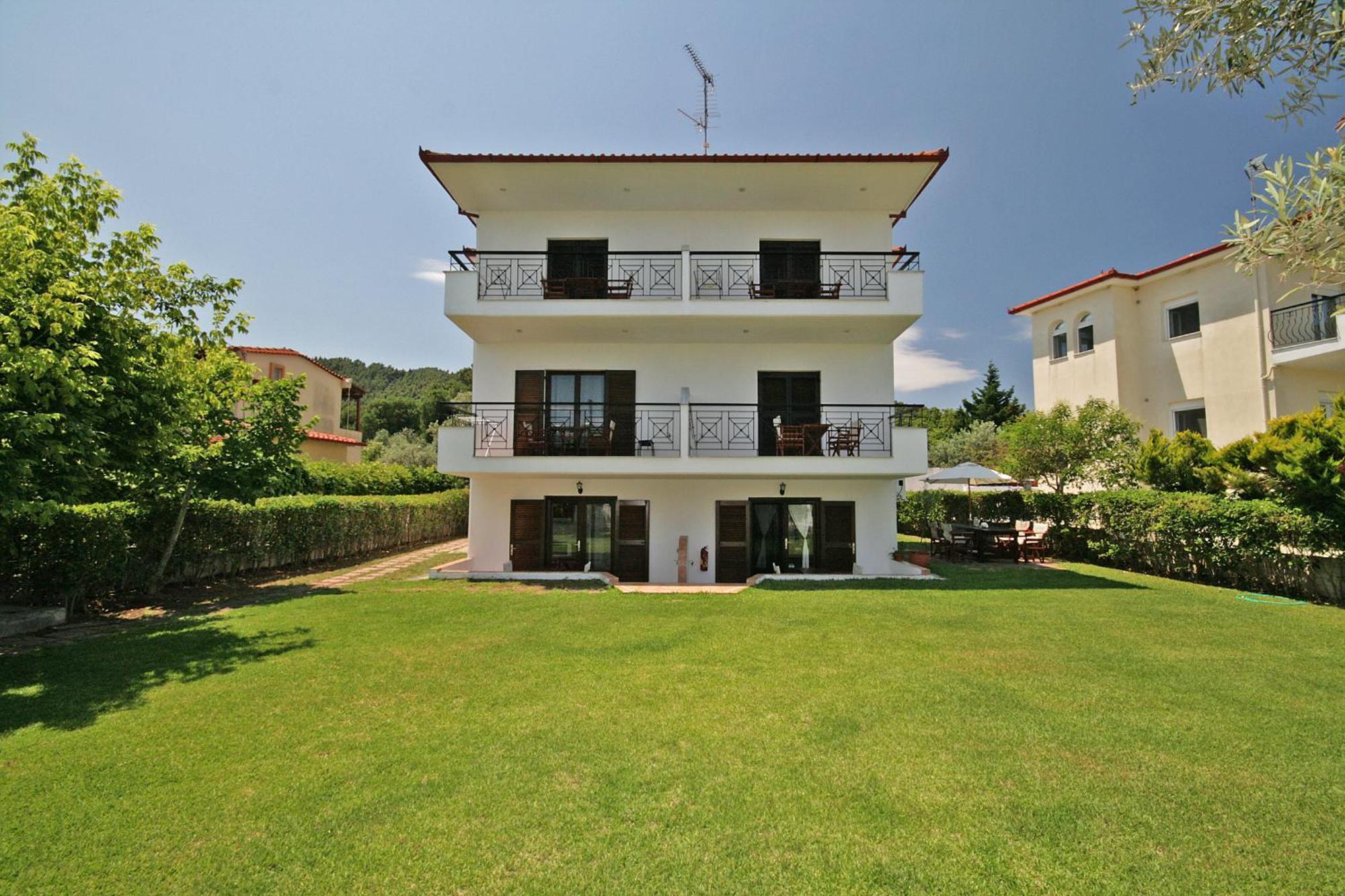 Ioannis Appartamenti Vourvourou Exterior photo